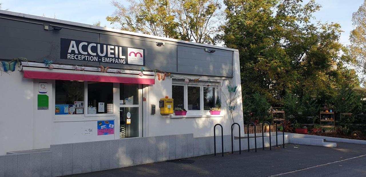 Camping De L'Ill Mulhouse Exteriör bild